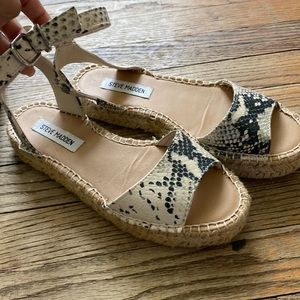 Steve Madden espadrilles snake print sandals